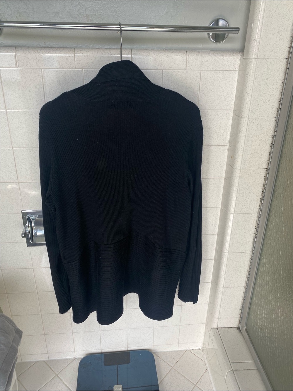 JM Collection Black Open-Front Ribbed Cardigan - Picture 2 of 3